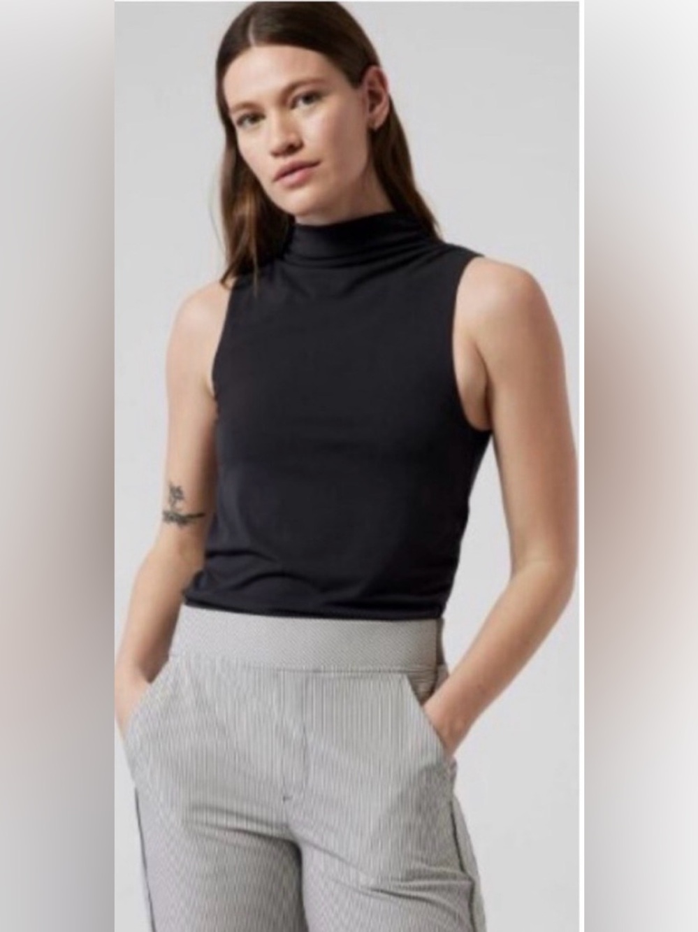 Athleta Essence Mock Neck Tank Size XL